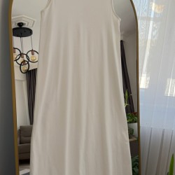 Sıfır kol İçlik elbise