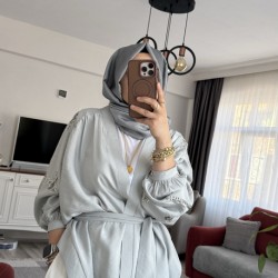 İşlemeli tasarım kimona